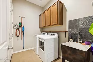 41301 W Sussex Dr, Maricopa, AZ 85138 - Photo 19