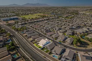 41301 W Sussex Dr, Maricopa, AZ 85138 - Photo 13