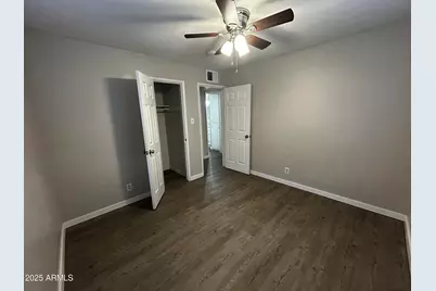 2811 N 17th Place, Phoenix, AZ 85006 - Photo 11