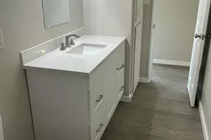 2811 N 17th Pl, Phoenix, AZ 85006 - Photo 9