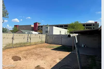 2811 N 17th Place, Phoenix, AZ 85006 - Photo 23