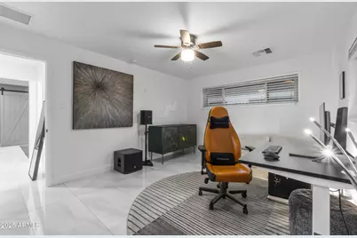 3938 E Cheery Lynn Road, Phoenix, AZ 85018 - Photo 13