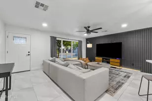 3938 E Cheery Lynn Rd, Phoenix, AZ 85018 - Photo 3