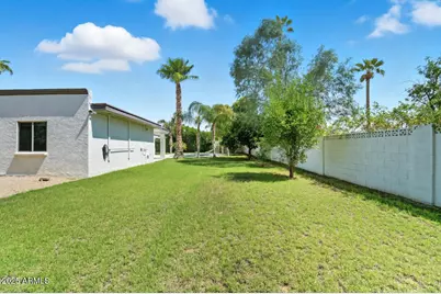 5601 E Sweetwater Avenue, Scottsdale, AZ 85254 - Photo 55
