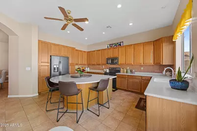 17607 W Eagle Drive, Goodyear, AZ 85338 - Photo 7