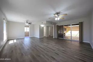 10710 W El Capitan Circle N, Sun City, AZ 85351 - Photo 23