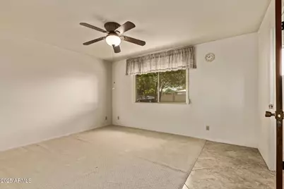 261 N Hunt Drive E, Mesa, AZ 85203 - Photo 9