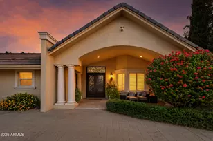 87 Biltmore Estate, Phoenix, AZ 85016 - Photo 9