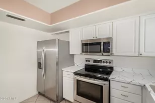 8031 N 32nd Ave, Phoenix, AZ 85051 - Photo 13