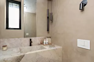 6135 N 51st Pl, Paradise Valley, AZ 85253 - Photo 29