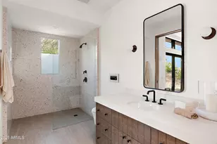 6135 N 51st Pl, Paradise Valley, AZ 85253 - Photo 39