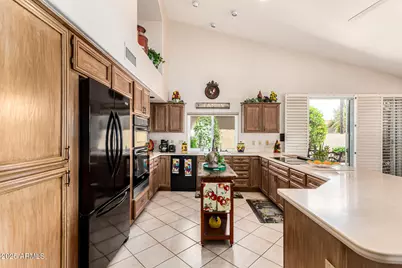 10905 E Spring Creek Road, Sun Lakes, AZ 85248 - Photo 13