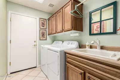 10905 E Spring Creek Road, Sun Lakes, AZ 85248 - Photo 23