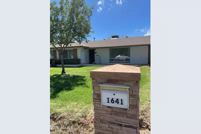 1641 E McLellan Boulevard, Phoenix, AZ 85016 - Photo 1