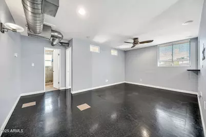 4206 N 38th Street #4, Phoenix, AZ 85018 - Photo 9