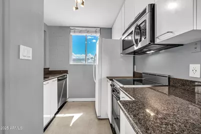 4206 N 38th Street #4, Phoenix, AZ 85018 - Photo 15