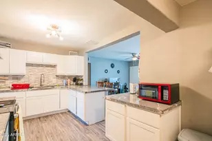 206 N 5th St, Avondale, AZ 85323 - Photo 13