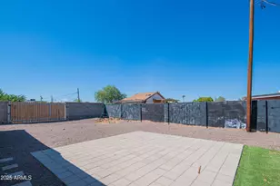 206 N 5th St, Avondale, AZ 85323 - Photo 3