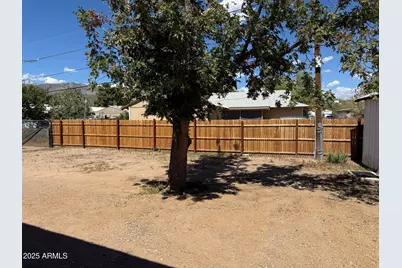 19370 E Abbott Street, Black Canyon City, AZ 85324 - Photo 15