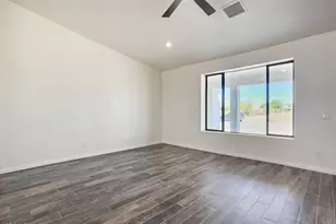 20111 W Saguaro Vista Dr, Wittmann, AZ 85361 - Photo 15