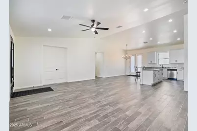 20111 W Saguaro Vista Drive, Wittmann, AZ 85361 - Photo 5