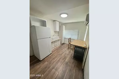 3901 W Keim Drive, Phoenix, AZ 85019 - Photo 7