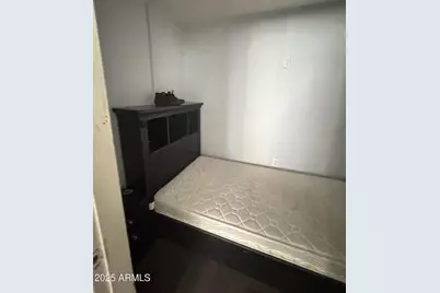 3901 W Keim Drive, Phoenix, AZ 85019 - Photo 9