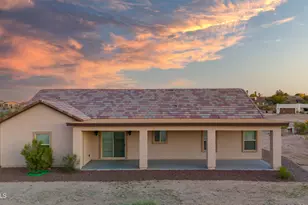 2010 Paseo Montana, Wickenburg, AZ 85390 - Photo 5