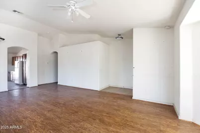 412 E Dartmouth Drive, Casa Grande, AZ 85122 - Photo 7