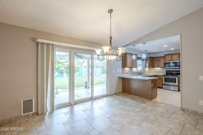 486 E Providence Drive, Casa Grande, AZ 85122 - Photo 15