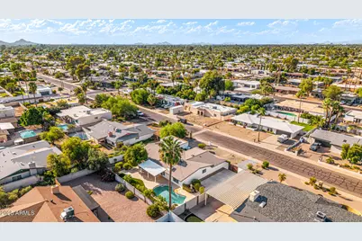 6729 E Dreyfus Avenue, Scottsdale, AZ 85254 - Photo 73