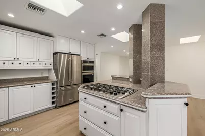 6729 E Dreyfus Avenue, Scottsdale, AZ 85254 - Photo 25