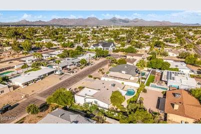 6729 E Dreyfus Avenue, Scottsdale, AZ 85254 - Photo 75