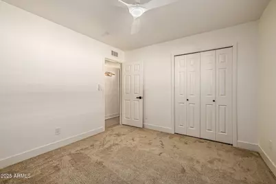 6729 E Dreyfus Avenue, Scottsdale, AZ 85254 - Photo 37