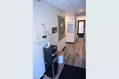 8821 N 7th Street #305, Phoenix, AZ 85020 - Photo 9