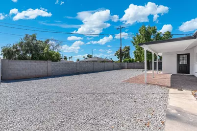 2437 W Village Drive, Phoenix, AZ 85023 - Photo 27