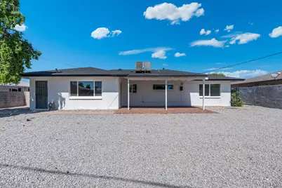 2437 W Village Drive, Phoenix, AZ 85023 - Photo 25