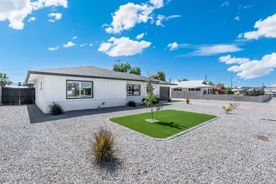 2437 W Village Drive, Phoenix, AZ 85023 - Photo 3