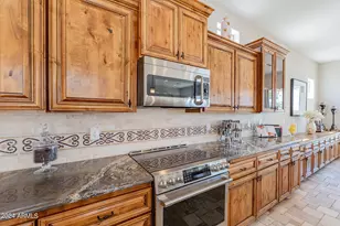 593 E Peach Tree St, Queen Creek, AZ 85140 - Photo 11