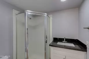 3048 E Beck Ln, Phoenix, AZ 85032 - Photo 15