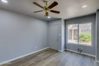 3048 E Beck Lane #8, Phoenix, AZ 85032 - Photo 9