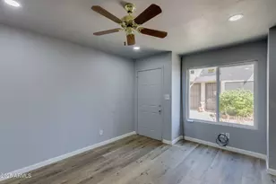 3048 E Beck Ln, Phoenix, AZ 85032 - Photo 9