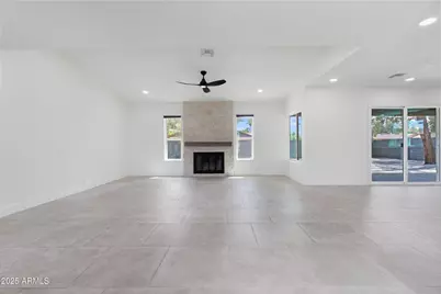 9205 E Laurel Lane, Scottsdale, AZ 85260 - Photo 13