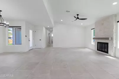 9205 E Laurel Lane, Scottsdale, AZ 85260 - Photo 15