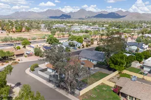 9205 E Laurel Ln, Scottsdale, AZ 85260 - Photo 5