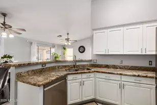 8441 W Minnezona Ave, Phoenix, AZ 85037 - Photo 19