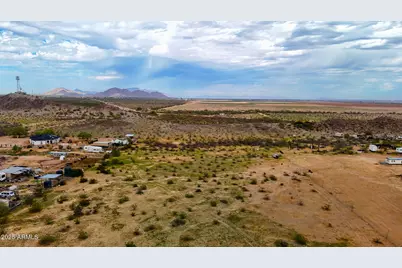 0 W Barnes Lots A & B -- #-, Maricopa, AZ 85139 - Photo 3