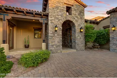 8787 E Lost Gold Circle, Gold Canyon, AZ 85118 - Photo 3