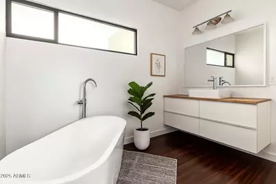 2311 N 29th Place, Phoenix, AZ 85008 - Photo 15