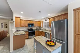 15252 N 100th St, Scottsdale, AZ 85260 - Photo 11